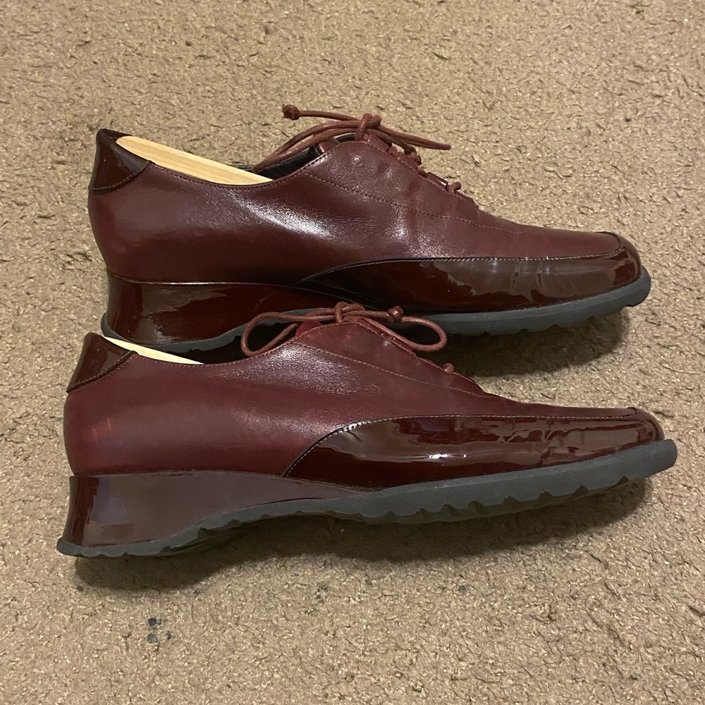 Vintage VTG‎ Peruzzi Florence Made In Italy Womens Leather Oxfords Maroon EU 38